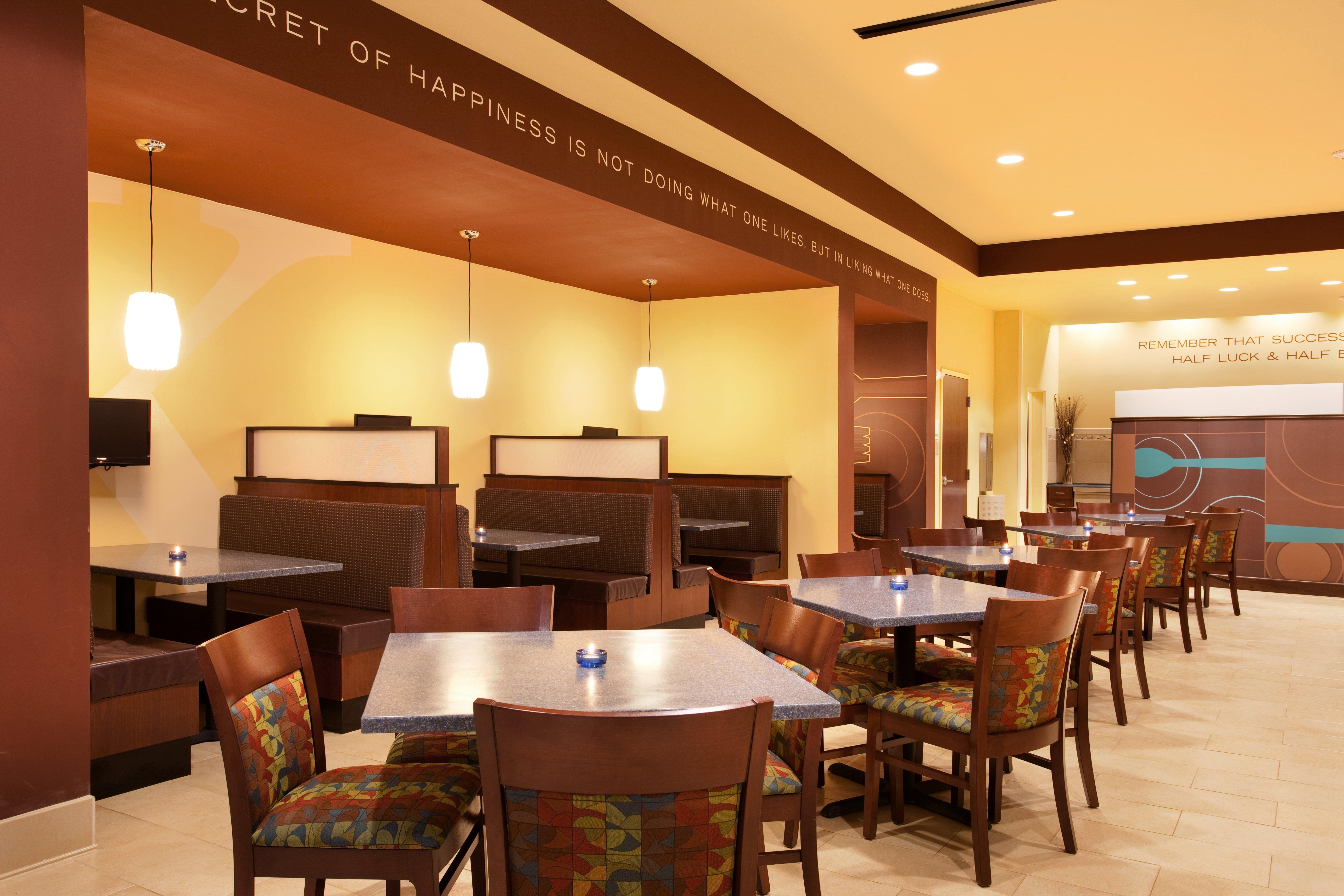 Holiday Inn Saint Louis-Fairview Heights By Ihg Exterior foto